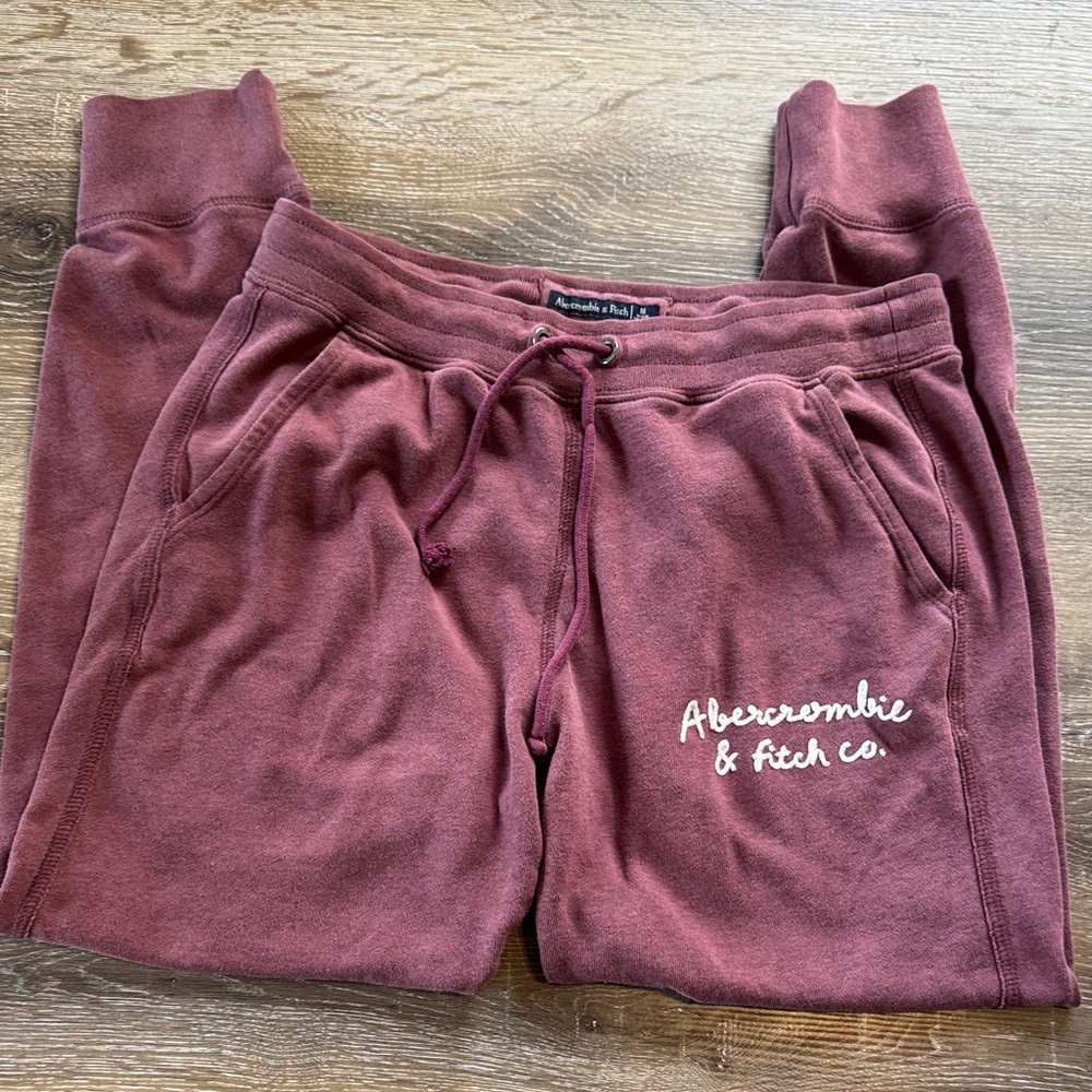 Abercrombie & Fitch Women’s Burgundy Drawstring Joggers Size M